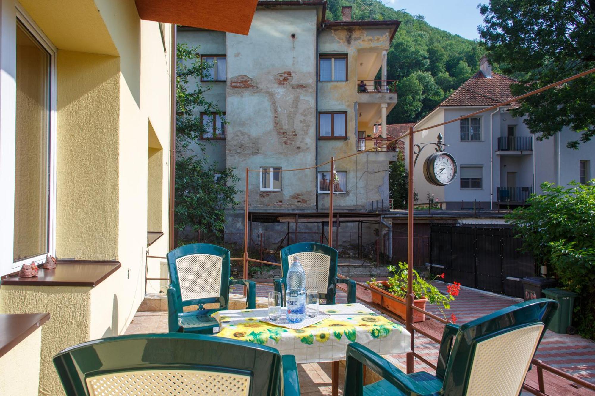 Barok Apartments Braşov Exteriör bild